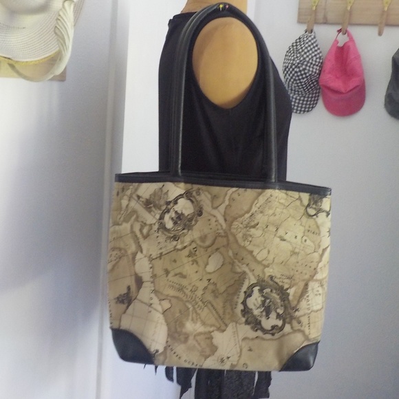 Map Fabric/Leather Shoulder Bag - Picture 2 of 10